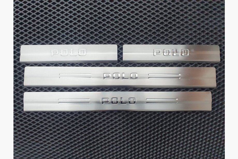 Volkswagen Polo 1994–2001 Carmos-kynnyslistat (4 kpl, ruostumaton teräs) Image