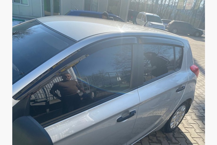 Hyundai I-20 2008–2012 Ikkunatuuliohjaimet (4 kpl, ANV) Image