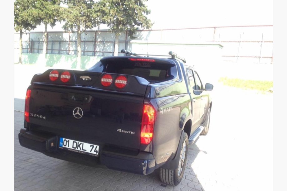 Mercedes X class 2017–2020 Lavakate Grand BOX Image