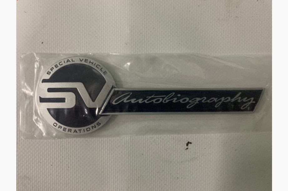 Range Rover III L322 2002–2012 Autobiography-embleemi (tyyppi 3) Image