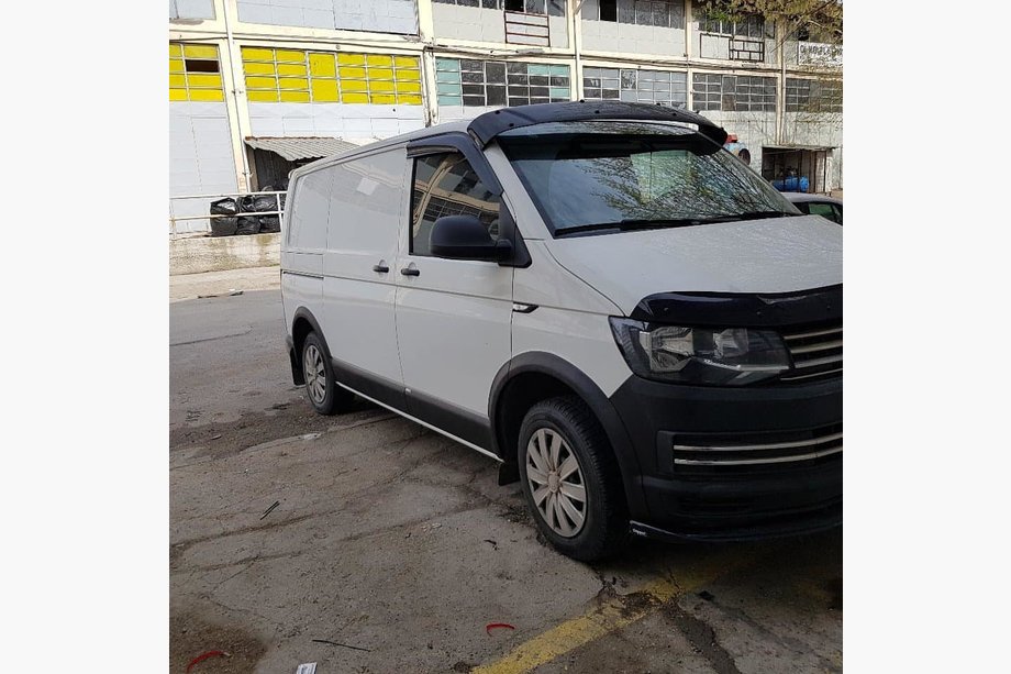 Volkswagen T5 Transporter 2003–2010 Lista- ja kaarilevikesarja (11 osaa) 1 ovi, lyhyt akselivali Kuva 3