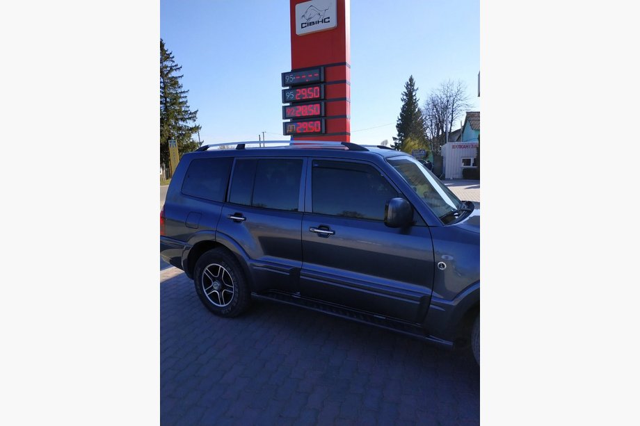 Mitsubishi Pajero Wagon III 1999–2006 Kattokaiteet, kromi, turkkilainen design (2 kpl) Image
