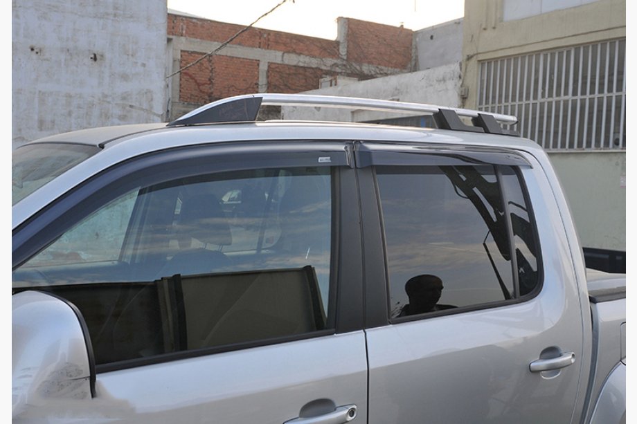 Mitsubishi L200 2015–2024 Kattokaiteet OmsaLine Sport (2 kpl, harmaat) Image