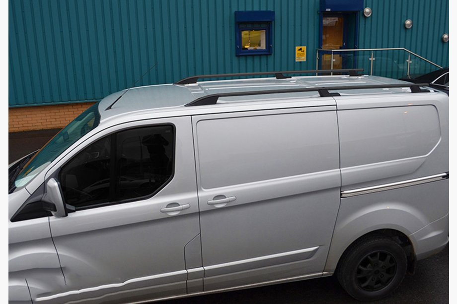 Ford Custom 2013–2022 OmsaLine Sport kattokaiteet (2 kpl, mustat) Image