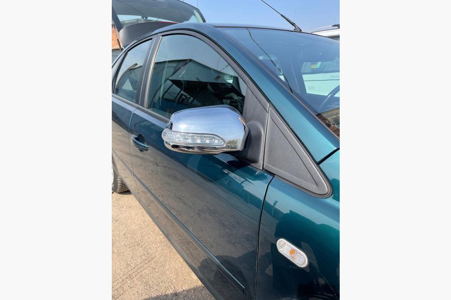 Ford Focus II 2005–2008 LED-sivupeilikotelot (2 kpl, ABS) Image