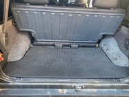 Nissan Patrol Y60 1988–1997 Tavaratilan matto lyhyt (EVA, musta) kuva 1