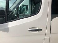 Mercedes Sprinter W907/W910 2018– Ovenkahvojen suojakuoret (ruostumaton teräs) 5 kpl, OmsaLine – italialaista ruostumatonta terästä kuva 1