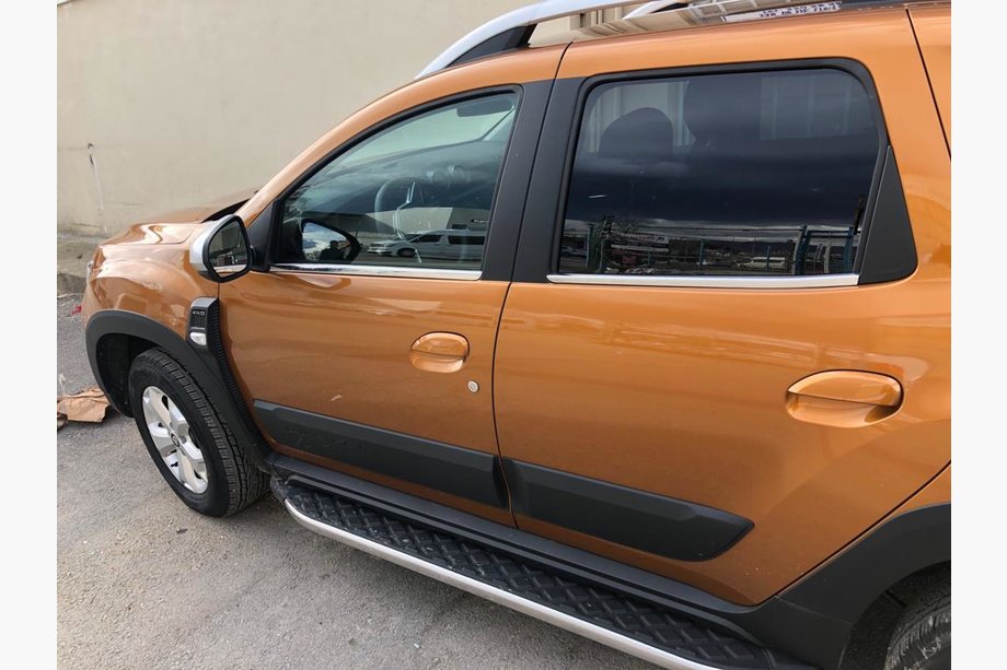 Renault Duster 2018–2024 Ikkunoiden alareunalistat (4 kpl, ruostumaton teräs) OmsaLine – italialainen ruostumaton teräs Image