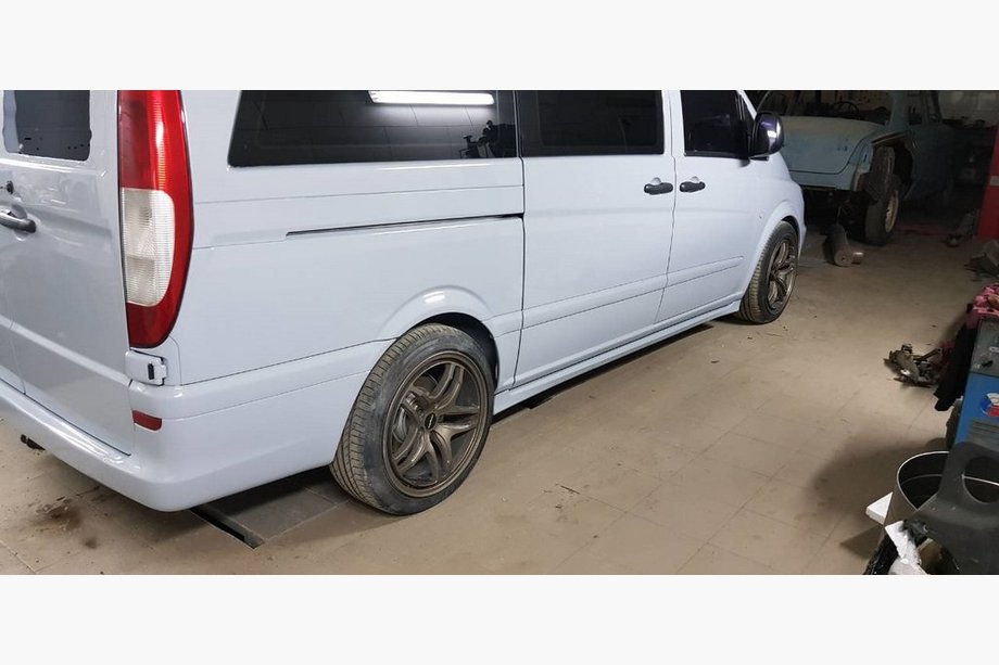 Mercedes Vito W639 2004–2014 Exclusive-sivuhameet (2 kpl, maalattavaksi) Image