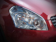 Nissan Qashqai 2007–2010 Ajovalojen koristelistat (2 kpl, muovi) kuva 1