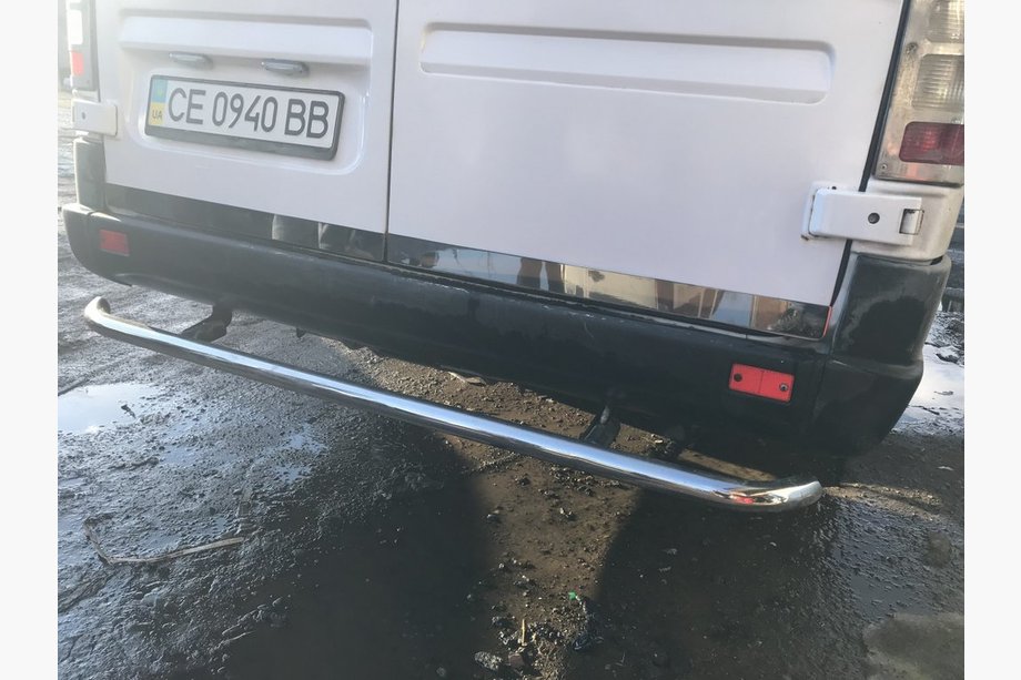 Volkswagen LT 1995–2006 Takaluukun reunalista (2-osainen, ruostumaton teräs) Image