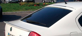 Skoda Octavia II A5 2006–2010 Koristepaneeli (maalattava) kuva 1