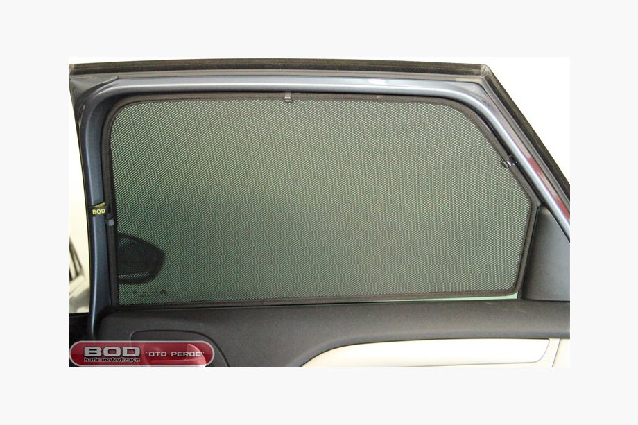 Citroen C-4 2010–2018 Aurinkosuojaverhot (5 kpl, paikalleen asetettavat) Image