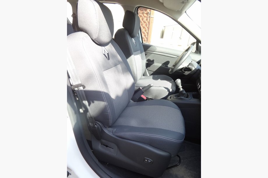 Renault Fluence 2009–2016 Penkinpäälliset (2009-2012, kangas, Classik) Image