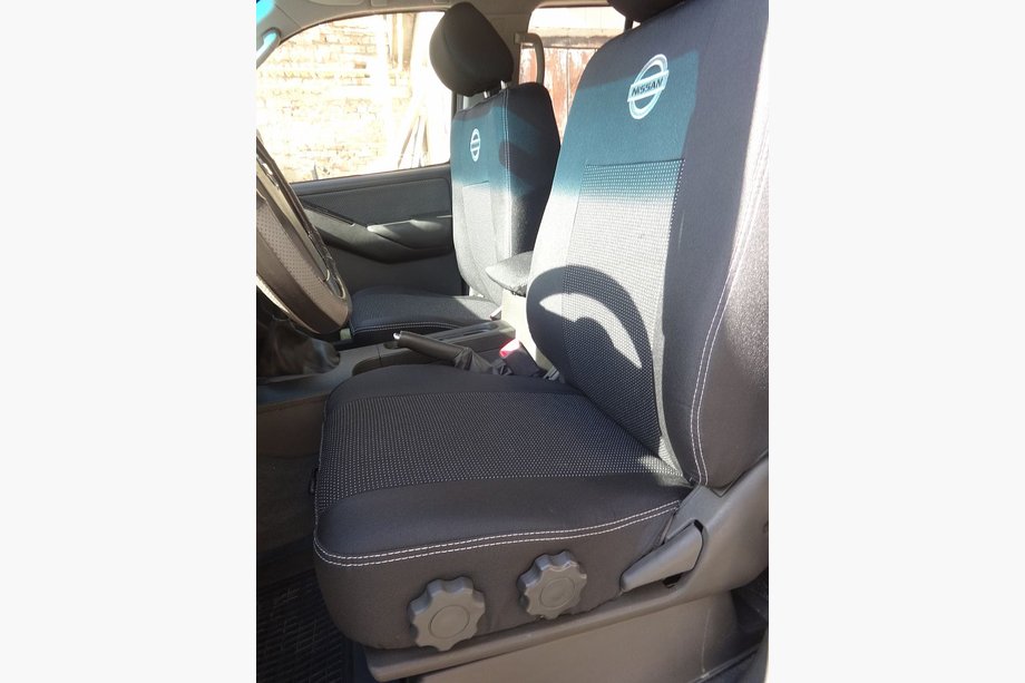 Nissan Navara 2006–2015 Auton istuinsuojat (kangas, Classik) Image