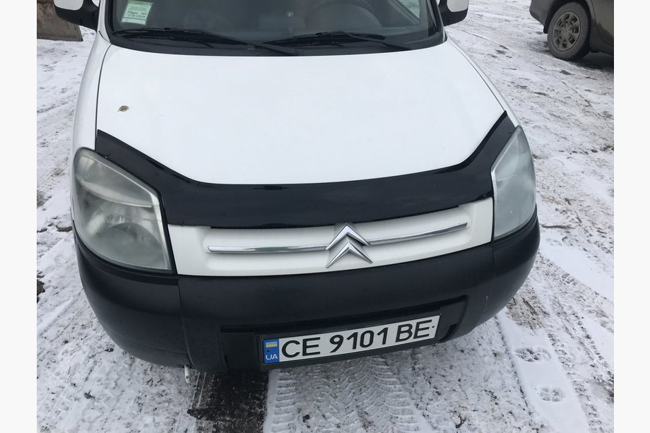 Citroen Berlingo 1996–2008 Konepellin deflektori FLY (2003-2008) Image