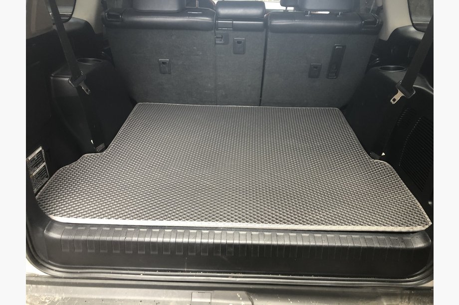 Lexus GX460 2009–2023 Tavaratilan matto 7-paikkaiseen EVA (Musta) Image