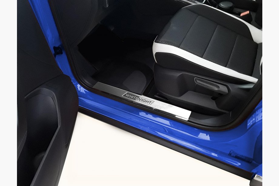 Volkswagen Tiguan 2007–2016 WhiteNight kynnyslistat, ruostumaton teräs (2 kpl) Image