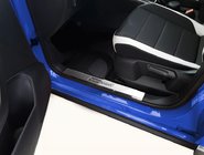 Volkswagen Tiguan 2007–2016 WhiteNight kynnyslistat, ruostumaton teräs (2 kpl) kuva 1