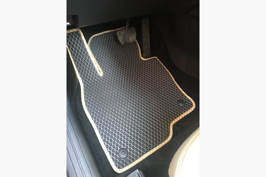 Mazda CX-5 2017–2025 EVA-lattiamatot (mustat) Image