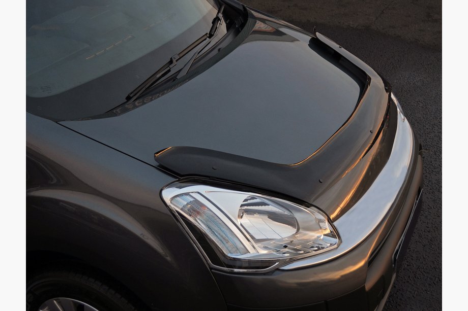 Citroen Berlingo 2008–2018 Konepellin tuuliohjain (EuroCap pitkä) Image