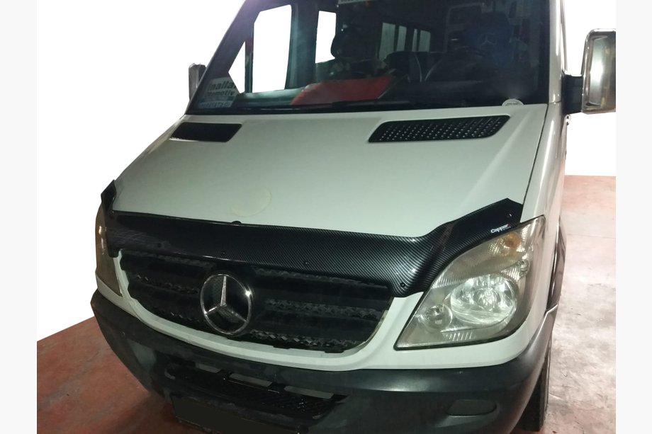 Mercedes Sprinter W906 2006–2018 Konepellin tuuliohjain carbon-look 2006-2013 (EuroCap) Image