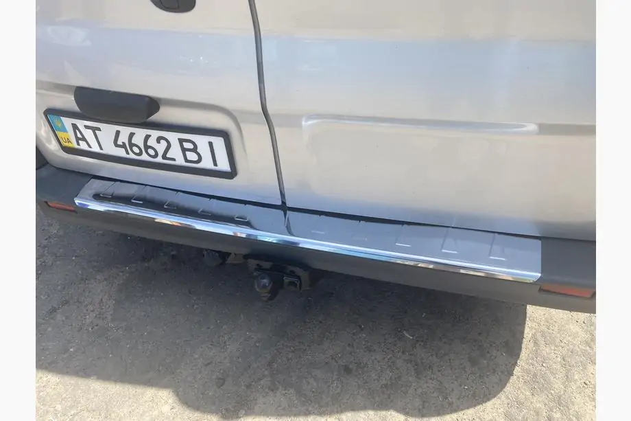 Renault Trafic 2001–2015 Carmos V1 takapuskurin suojalista (RST) Image