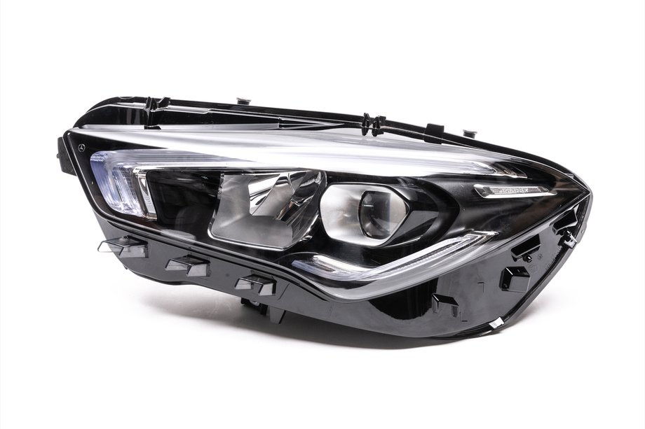 Mercedes CLA C118 2019– Etuvalo vasen (alkuperäinen, käytetty) Image