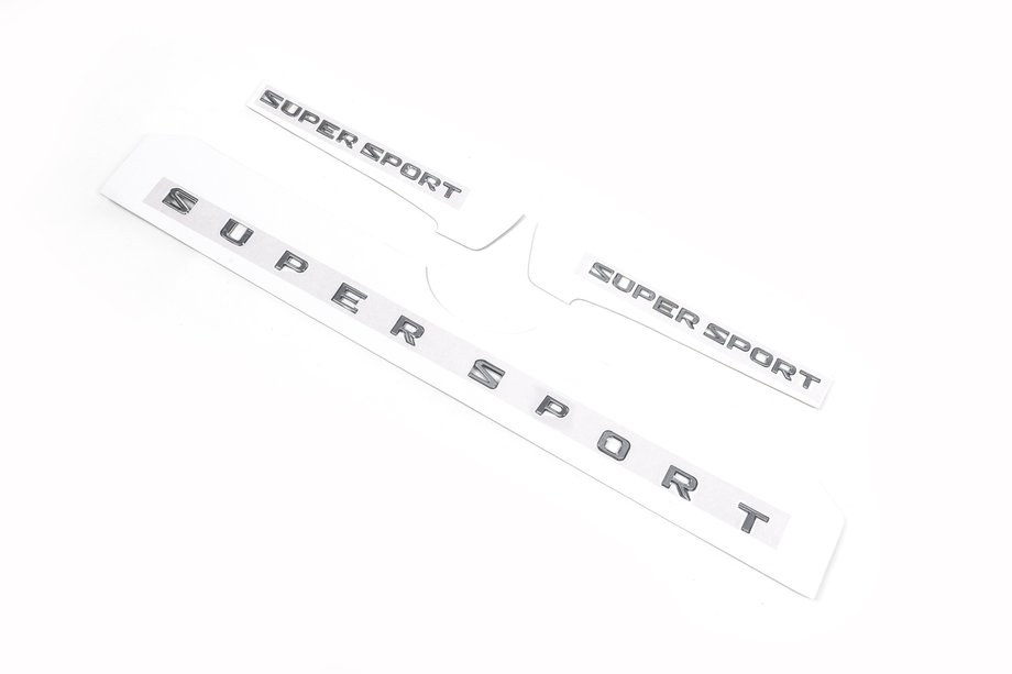 Toyota Land Cruiser 200 2007–2021 Supersport-emblemisarja (3 kpl) Image