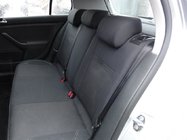 Volkswagen Golf 5 2003–2009 Auton penkinpäälliset (keinonahka↗kangas, Premium) kuva 4