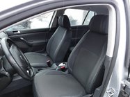 Volkswagen Golf 5 2003–2009 Auton penkinpäälliset (keinonahka↗kangas, Premium) kuva 5