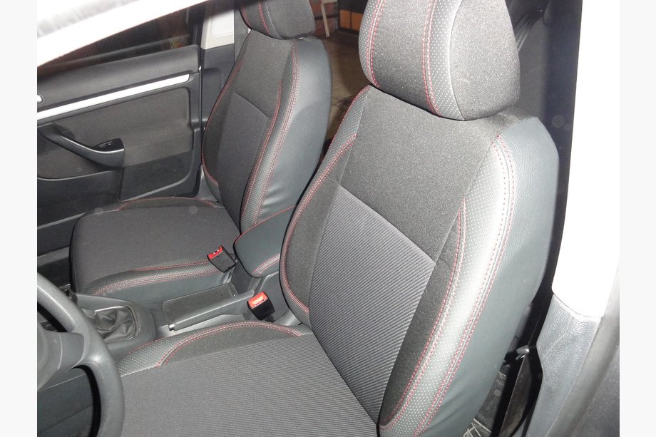 Volkswagen Golf 6 2008–2014 Ekonahkaiset istuinsuojat SoyuzAuto Premium Image
