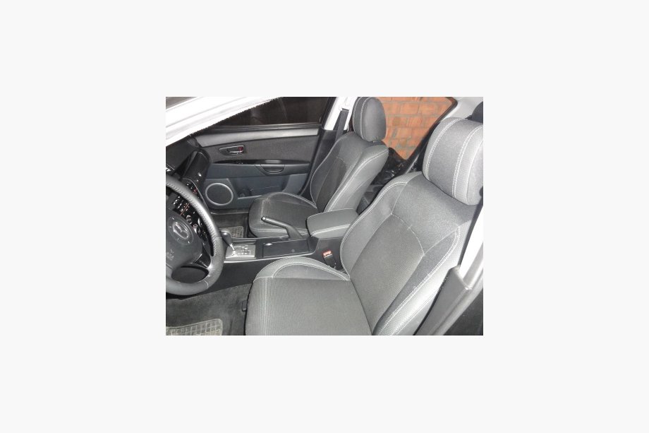Mazda 3 2003–2009 MW-Brothers Premium eko­nahkaiset penkinpäälliset Image