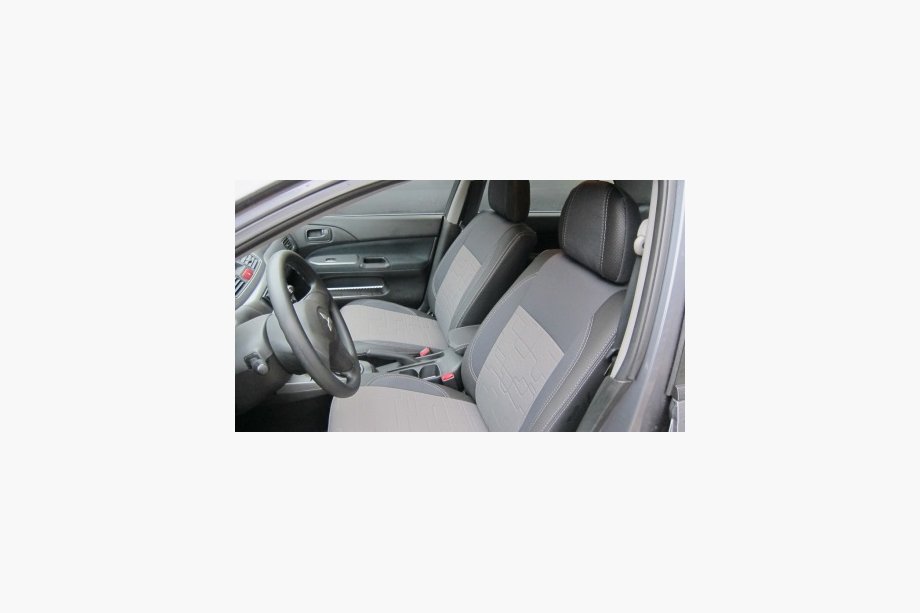 Mitsubishi Lancer 9 2004–2008 Auton penkinpäälliset (keinonahka↗kangas, Premium) Image