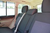 Mitsubishi Pajero Wagon III 1999–2006 Auton penkinpäälliset (keinonahka↗kangas, Premium) kuva 6