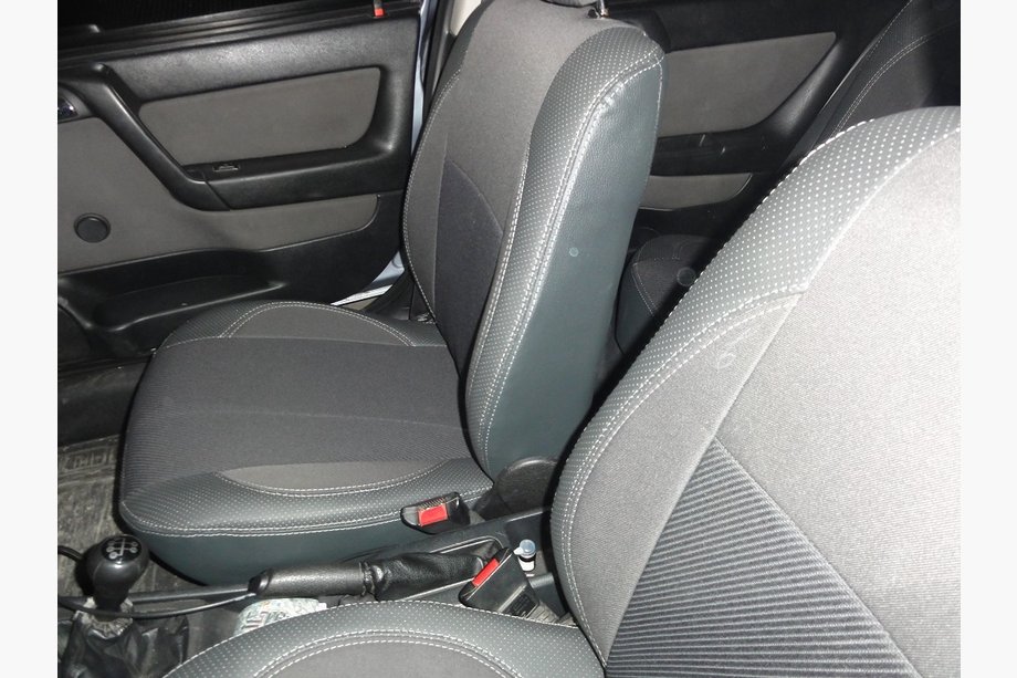 Opel Astra G Classic 1998–2012 Auton penkinpäälliset (keinonahka↗kangas, Premium) Image