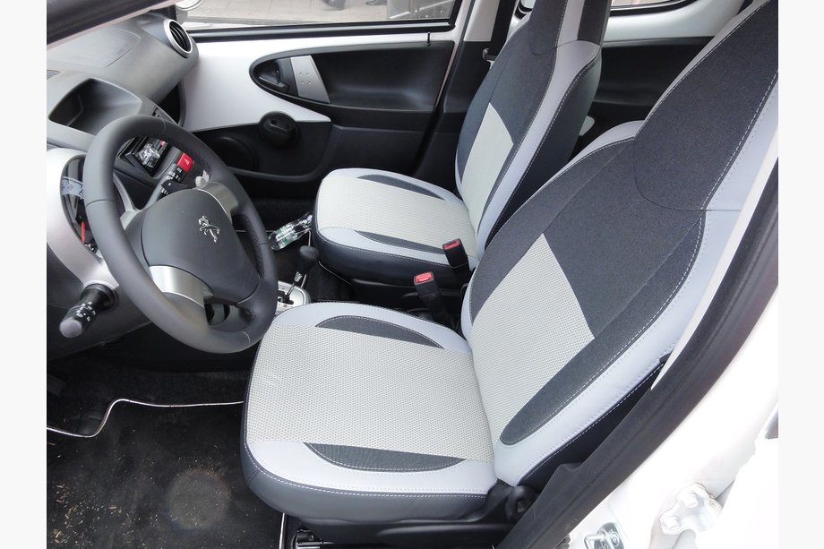 Peugeot 107 2005–2014 Ekonahkaiset istuinsuojat SoyuzAuto Premium Image