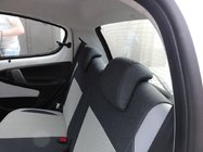 Peugeot 107 2005–2014 Ekonahkaiset istuinsuojat SoyuzAuto Premium kuva 3