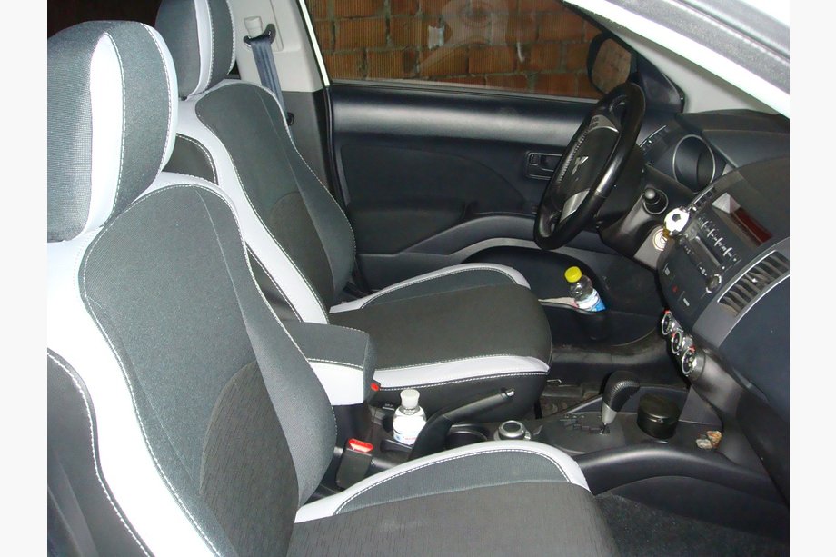 Peugeot 4007 2007–2013 Ekonahkaiset istuinsuojat SoyuzAuto Premium Image