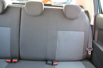 Renault Sandero 2013–2022 Ekonahkaiset istuinsuojat SoyuzAuto Premium kuva 5