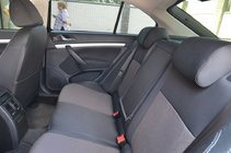 Skoda Octavia II A5 2006–2010 Auton penkinpäälliset (keinonahka↗kangas, Premium) kuva 6