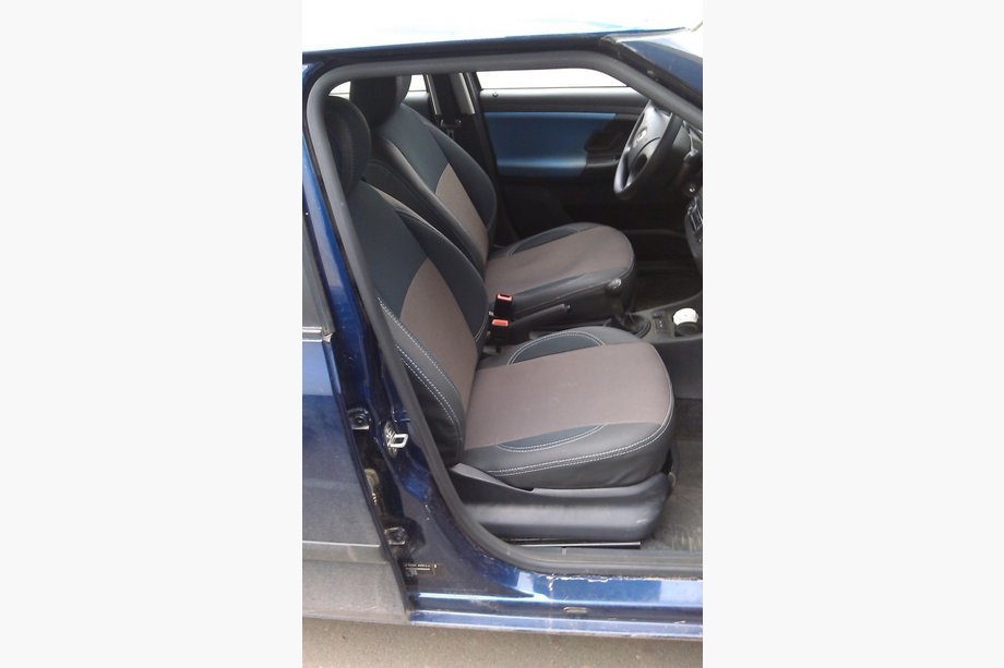 Skoda Fabia 2000–2007 Auton penkinpäälliset (keinonahka↗kangas, Premium) Image