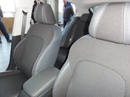 Skoda Superb 2009–2015 Auton penkinpäälliset (2008-2013, keinonahka↗kangas, Premium) kuva 1
