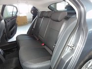 Skoda Superb 2009–2015 Auton penkinpäälliset (2008-2013, keinonahka↗kangas, Premium) kuva 2