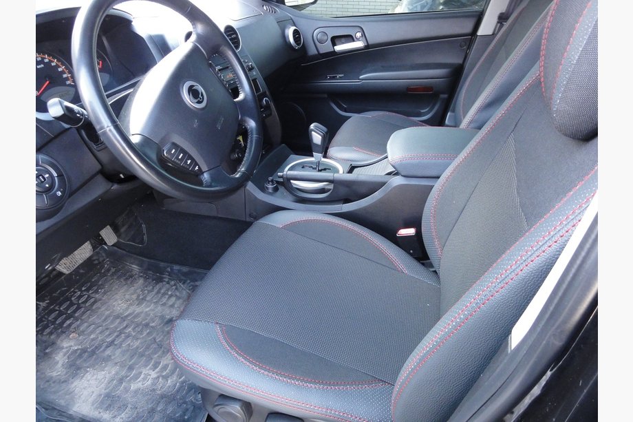 SsangYong Kyron 2005–2014 Ekonahkaiset istuinsuojat SoyuzAuto Premium Image