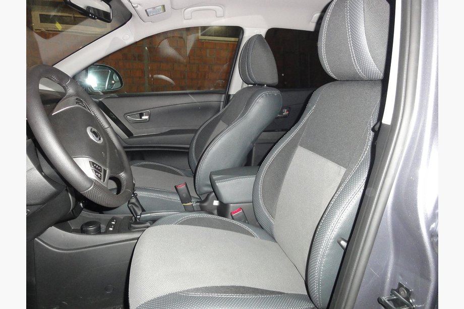 SsangYong Korando 2010–2019 Ekonahkaiset istuinsuojat SoyuzAuto Premium Image
