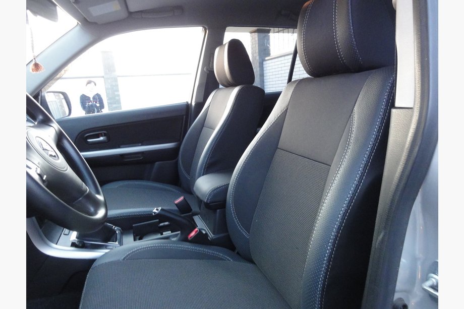 Suzuki Grand Vitara 2005–2017 Ekonahkaiset istuinsuojat SoyuzAuto Premium Image