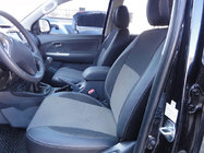 Toyota Hilux 2006–2015 Auton istuinsuojat Premium (2013+) kuva 1