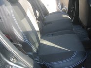 Toyota Rav 4 2006–2013 Auton penkinpäälliset (keinonahka↗kangas, Premium) kuva 4