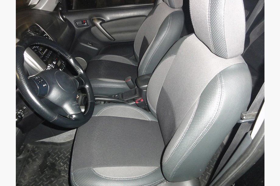 Toyota Rav 4 2001–2005 Ekonahkaiset istuinsuojat SoyuzAuto Premium Image